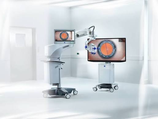 ZEISS ARTEVO 850 — 4