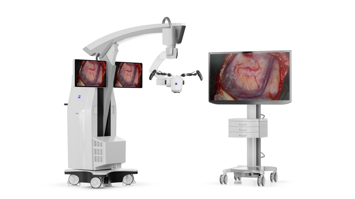 ZEISS KINEVO 900 S — robotic visualization for neurosurgery